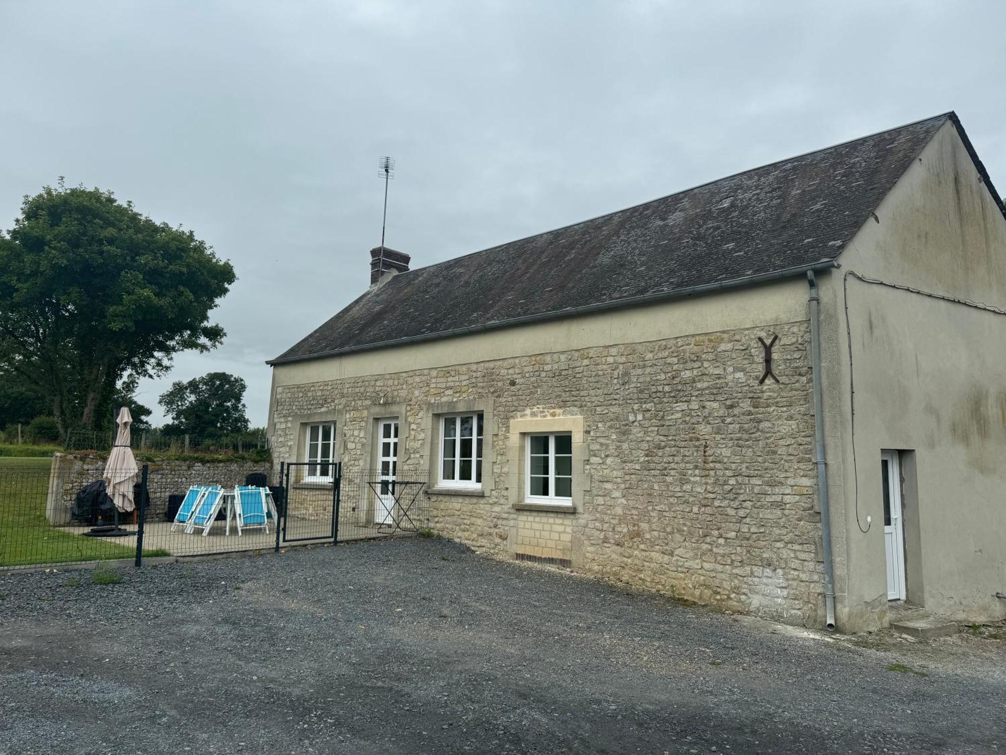 Gite A Travers Champs Colombieres Exterior photo